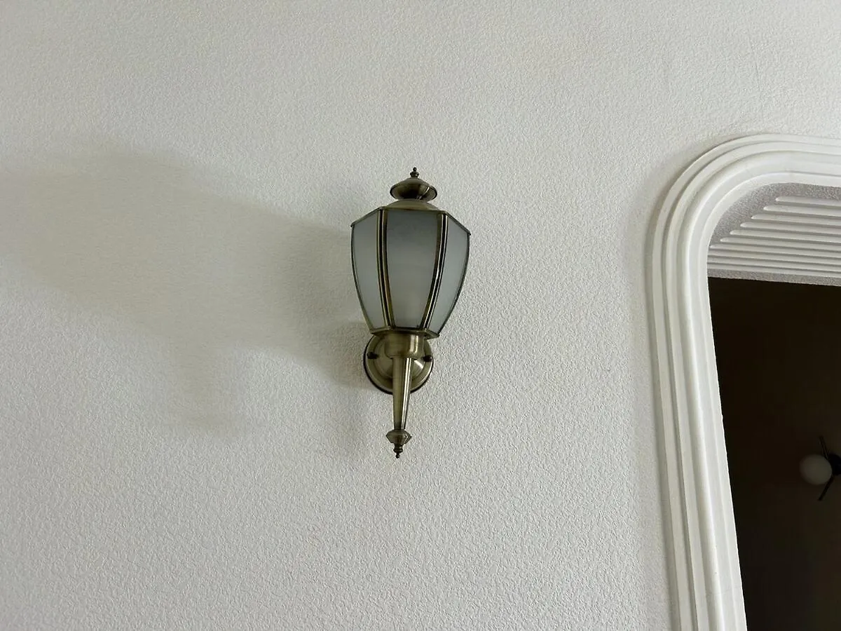 White Apartament In Old 第比利斯 公寓